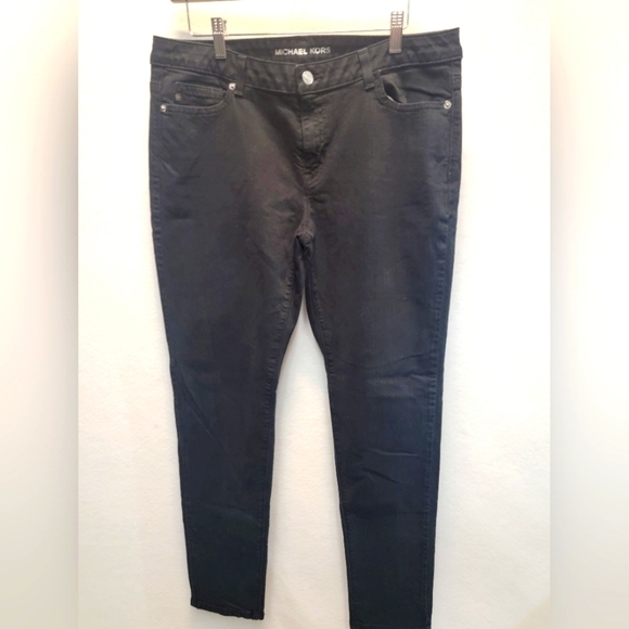 MICHAEL KORS WOMEN'S SIZE 12 Midrise Skinny Black Denim Jeans - Picture 1 of 10